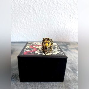 BRAND NEW Classic Gucci Lion Head Bronze Ring Size 19 Large (US 8.75)